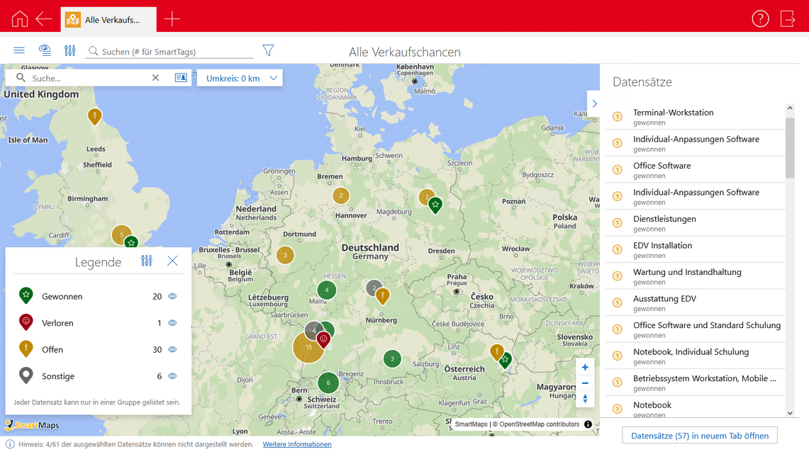 Der Screenshot zeigt die Kartenansicht einer geografischen Verteilung von Verkaufschancen auf einer Landkarte. Eine Legende am linken Rand kategorisiert die dargestellten Datensätze nach den Status gewonnen, verloren und offen.
